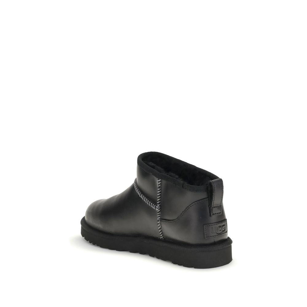 UGG Black Calf Leather Bos Taurus Ankle Boots