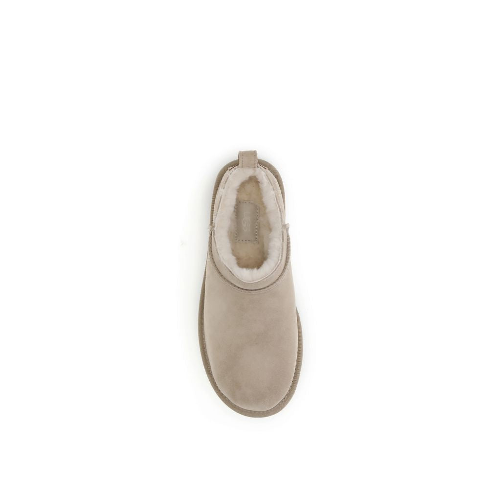 UGG Beige Leather Moccassin